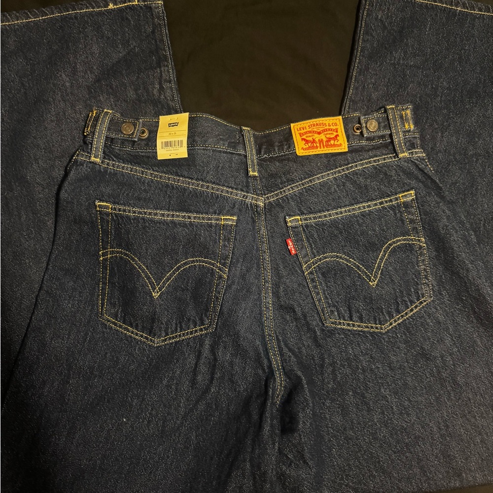 Levi’s adjustable wait women's Dark Blue Straight Jeans 30x31 - Picture 3 of 5